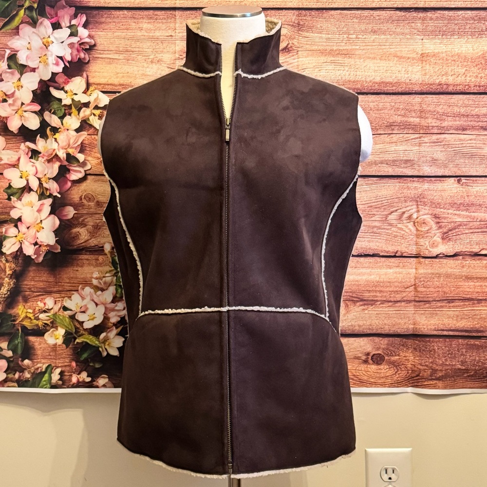 Valerie Stevens Faux Shearling Vest Brown Zip Up Sleeveless Jacket Cozy Lined M